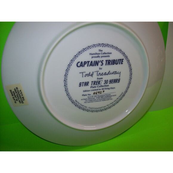 Star Trek Collector Plate Hamilton Numbered Captains Tribute COA Kirk Enterprise - Picture 9 of 12